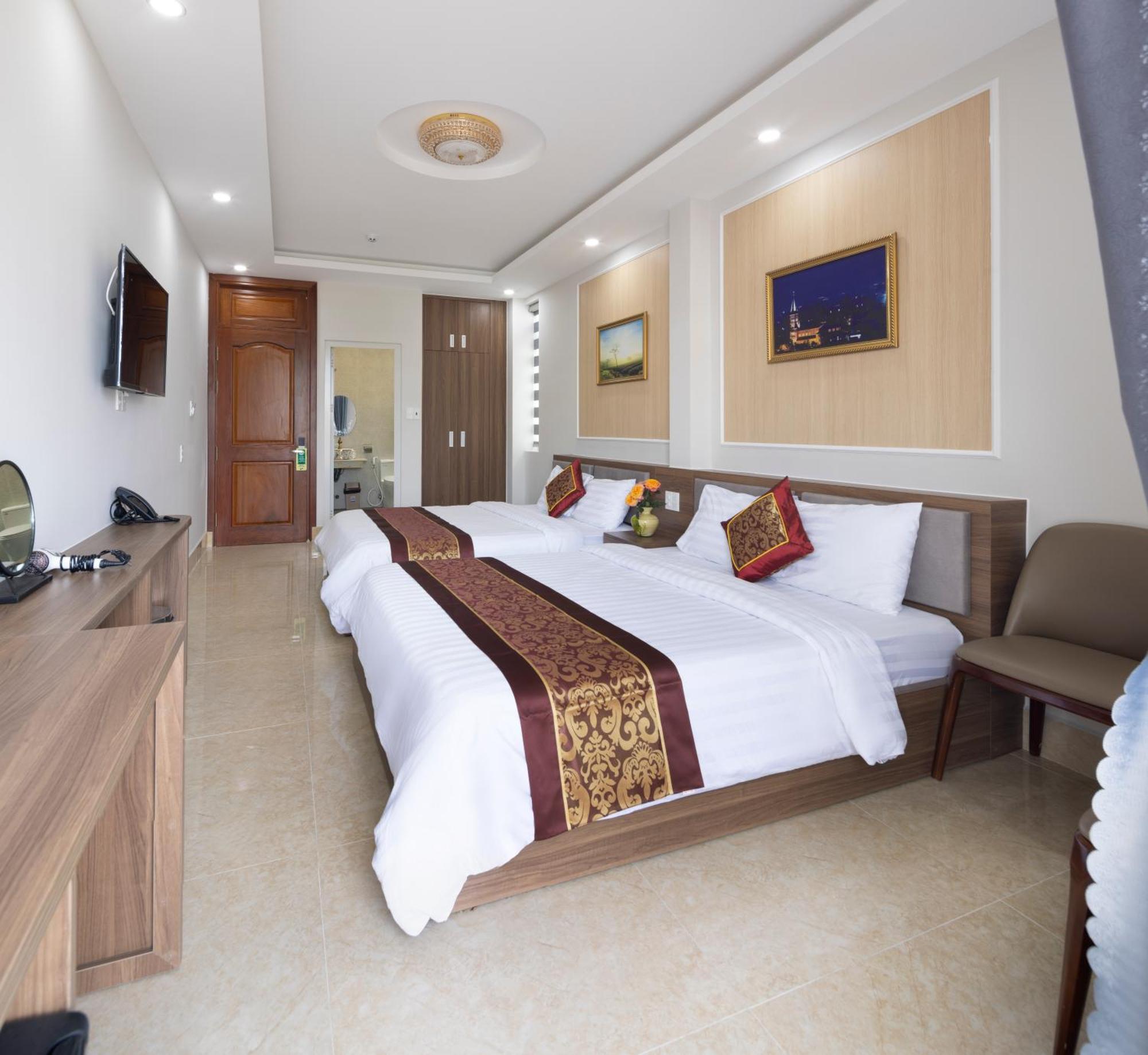 Romance Hotel Dalat Exterior photo